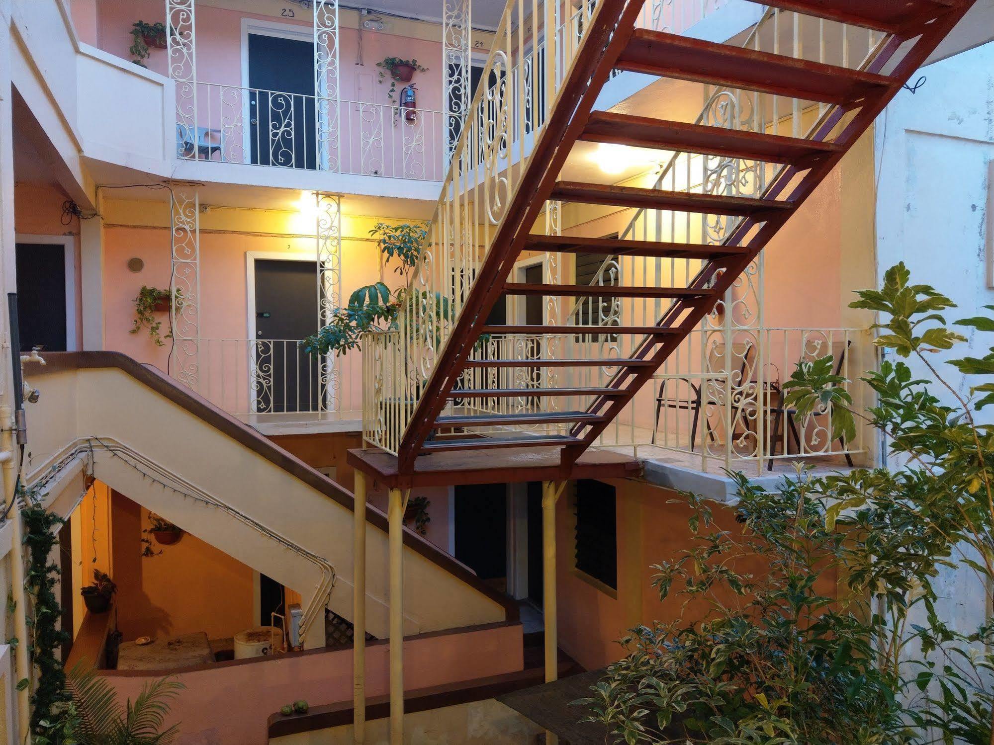 Midtown Guest House شارلوت أملي المظهر الخارجي الصورة